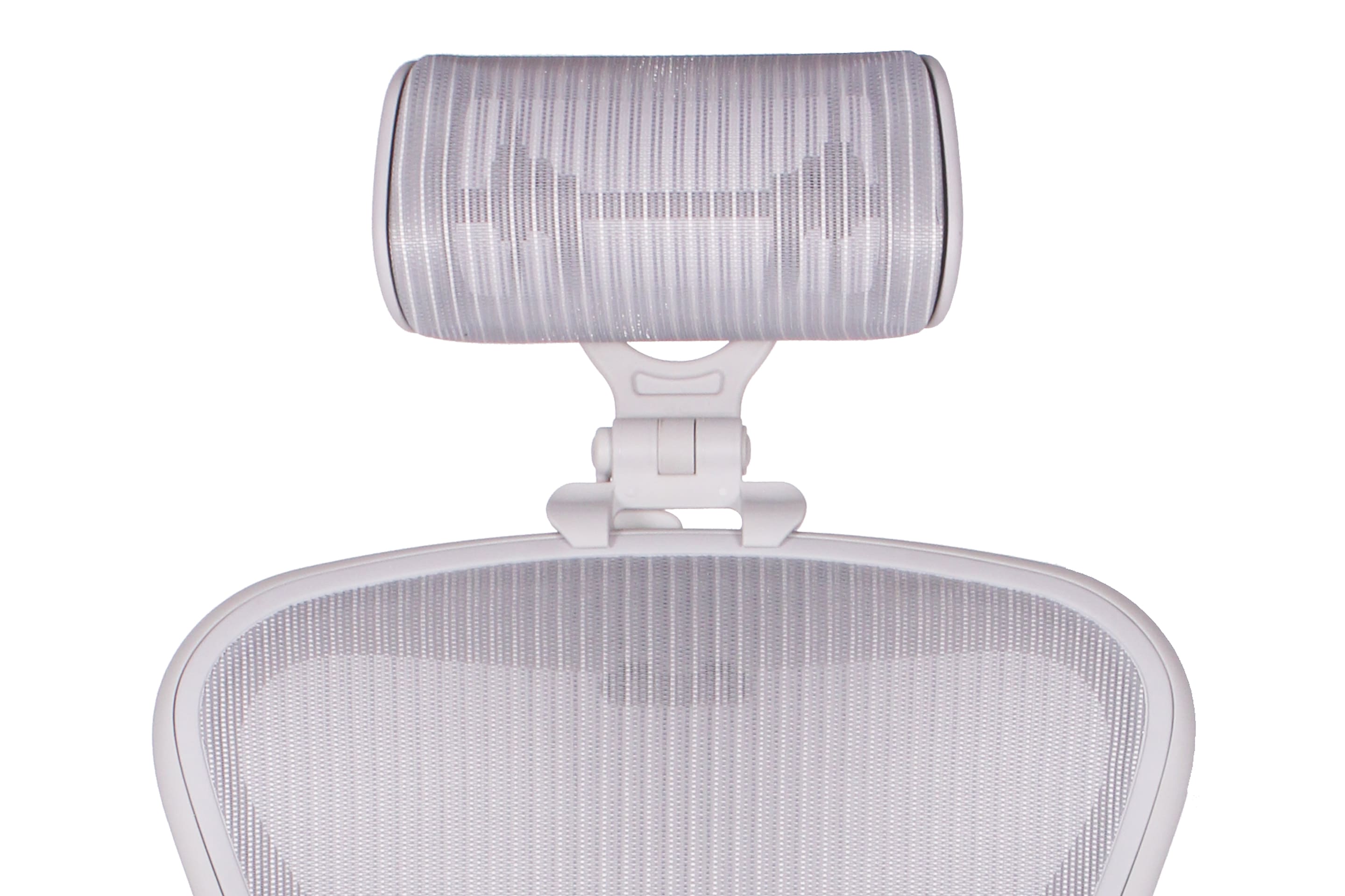 H4 HEADREST AERON CHAIR